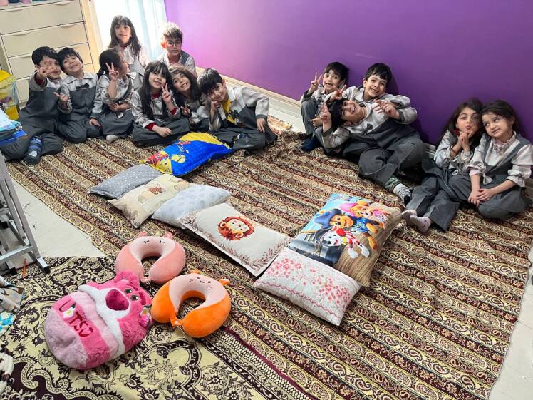 با متکا پ ساختیم آشنایی با شکل نوشتاری پ