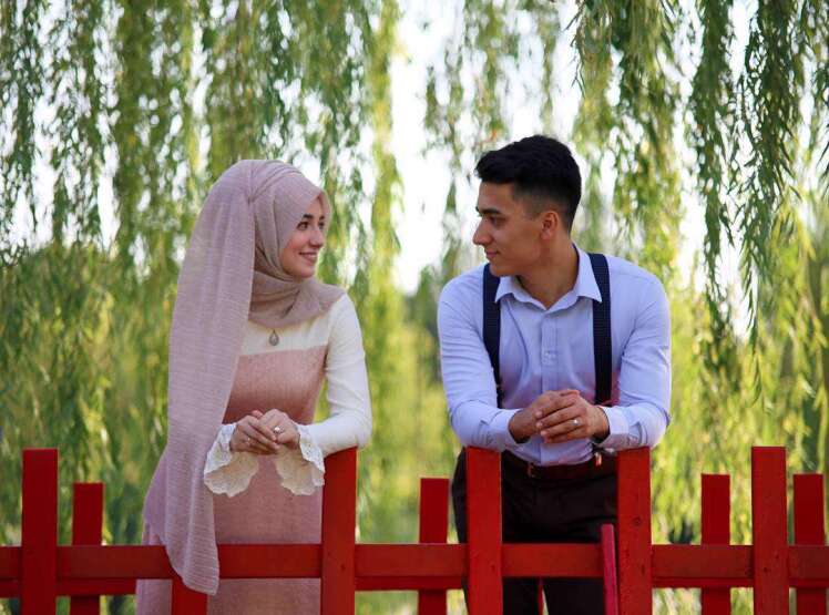 این کارها مردان را در نگاه همسرانشان جنتلمن میکند