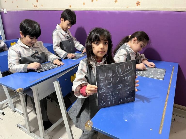 بازآموزی نشانه ها