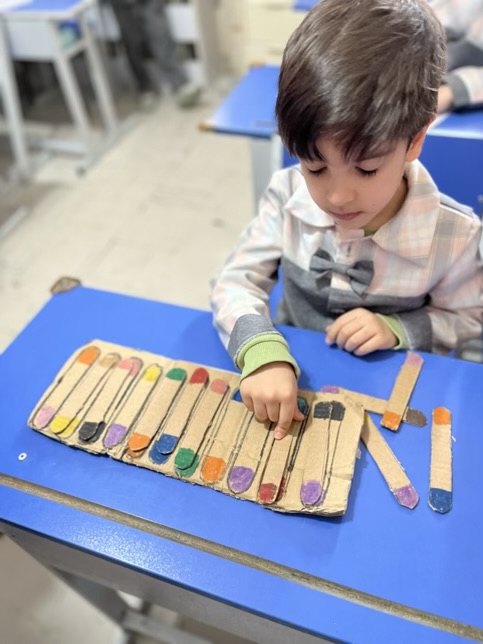 پرورش کودک خلاق با بازی جایگذاری