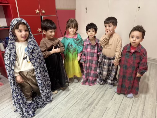 کلاس بازیگری کودک شرق تهران | آموزشگاه بازیگری کودک تهرانپارس