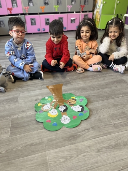 پیش درآمد کتاب آشنایی با خانه و خانواده