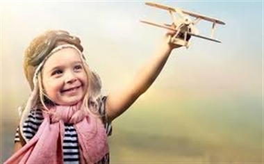 10 روش فوق العاده موثر برای تربیت کودک خوش بین