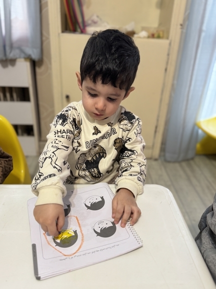 کلاس نقاشی کودک شرق تهران