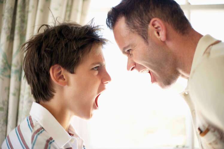 چگونه با رفتار بیاحترامی بچهها برخورد کنیم؟