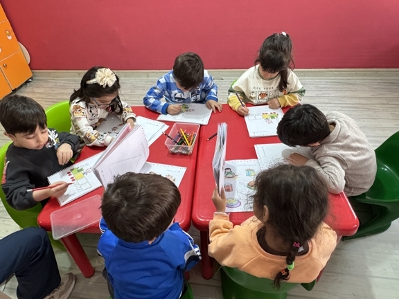 کار کتاب اشکال هندسی