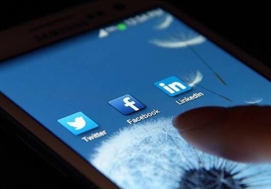 صمیمت حافظ حریم خصوصی همسران